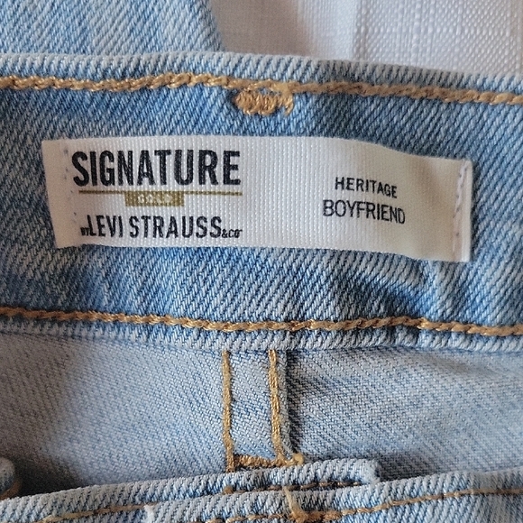 LEVI  Strauss  Boyfriend Light Blue Striped Women's Jeans Size 12 - Picture 12 of 16